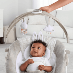 Ingenuity En Light En Bouncer™ - Twinkle Tails™ Wiegewippe 10 Ingenuity En Light En Bouncer™ - Twinkle Tails™ Wiegewippe -Muebles comercio ingenuity en light en bouncer twinkle tails wiegewippe a319537 3
